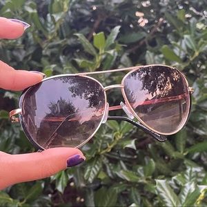 Aviator sunglasses